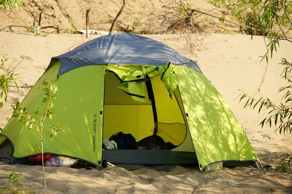 How to set up your tent correctly